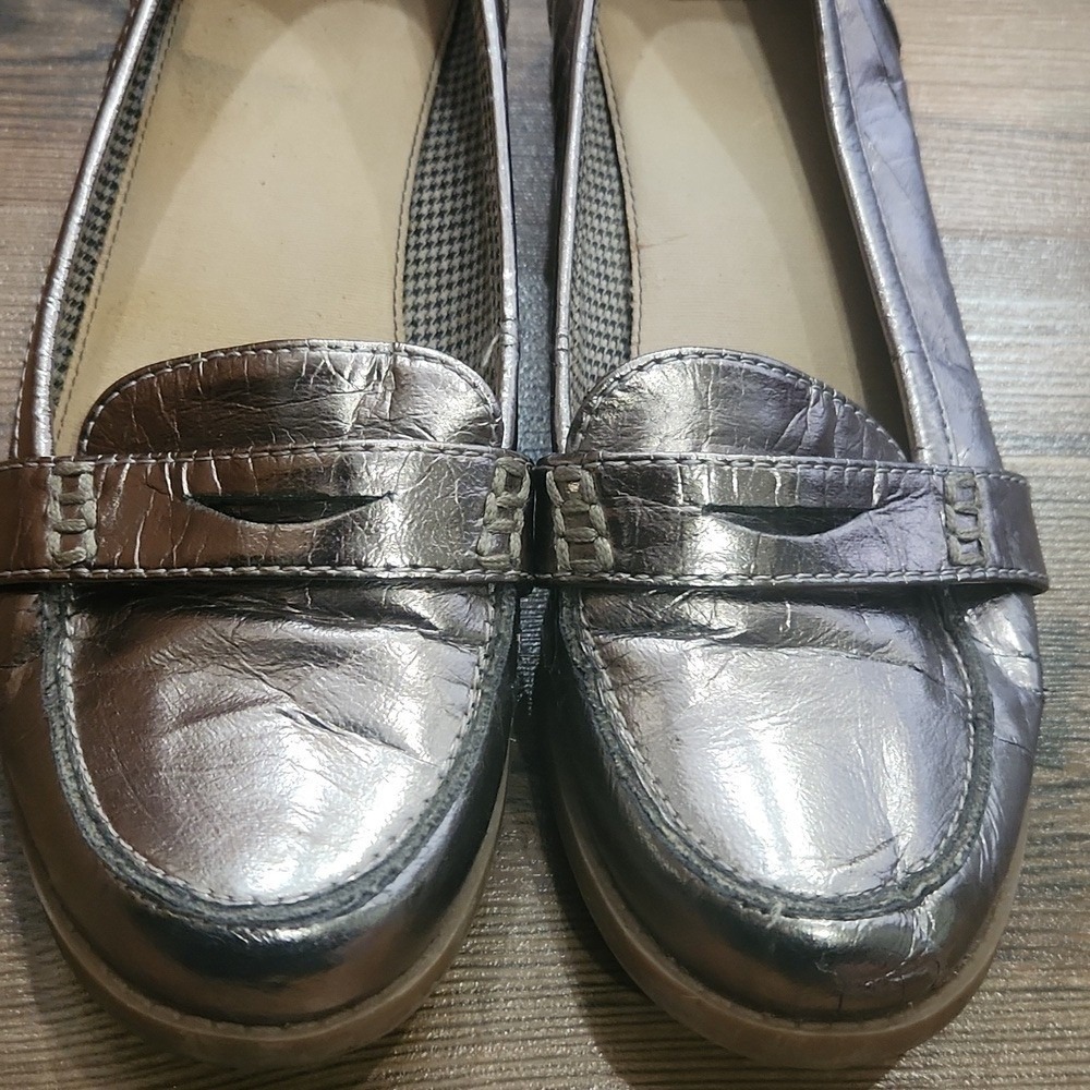 Shiny Silver Dopamine Old Money Preppy Rich Mom Polished Penny Loafer Size 8.5 - Picture 3 of 7